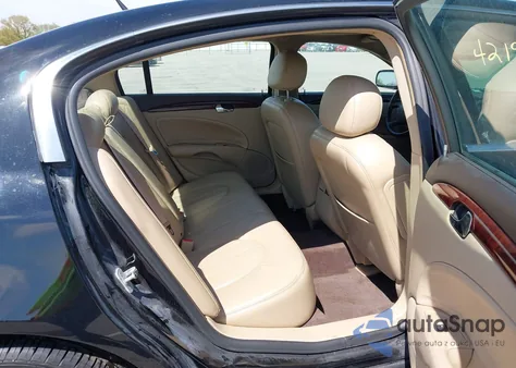 2007 Buick Lucerne Cxl z USA, uszkodzony, nr VIN 1G4HD57277U123272